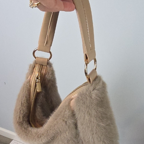 NEW Faux Fur brown shoulder bag - Picture 7 of 9